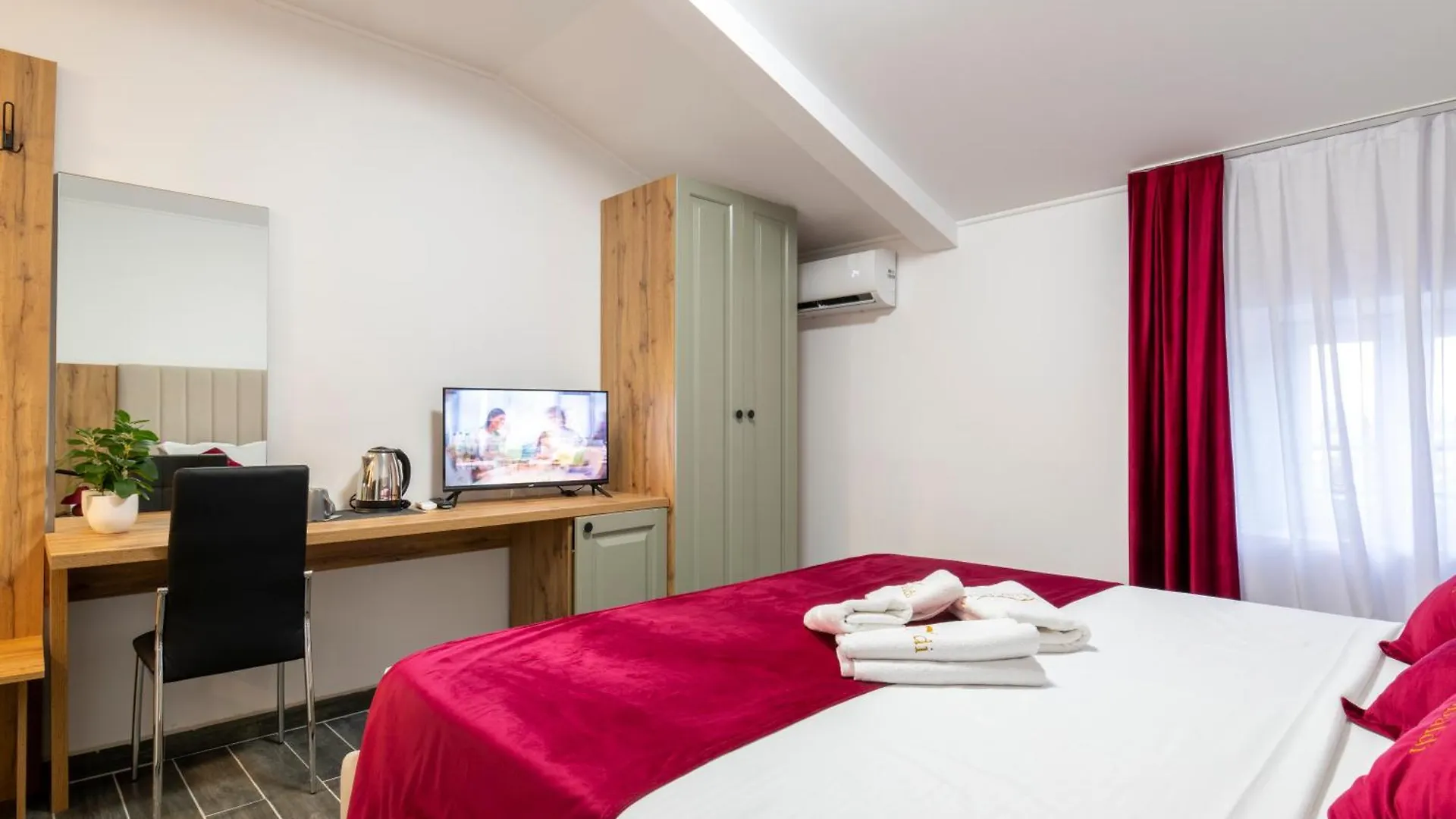 Casa Garibaldi - Rooms With Private Bathrooms Petrovija 0*,  克罗地亚