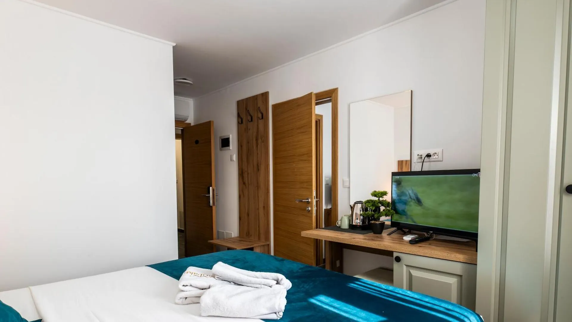 Casa Garibaldi - Rooms With Private Bathrooms Petrovija 克罗地亚